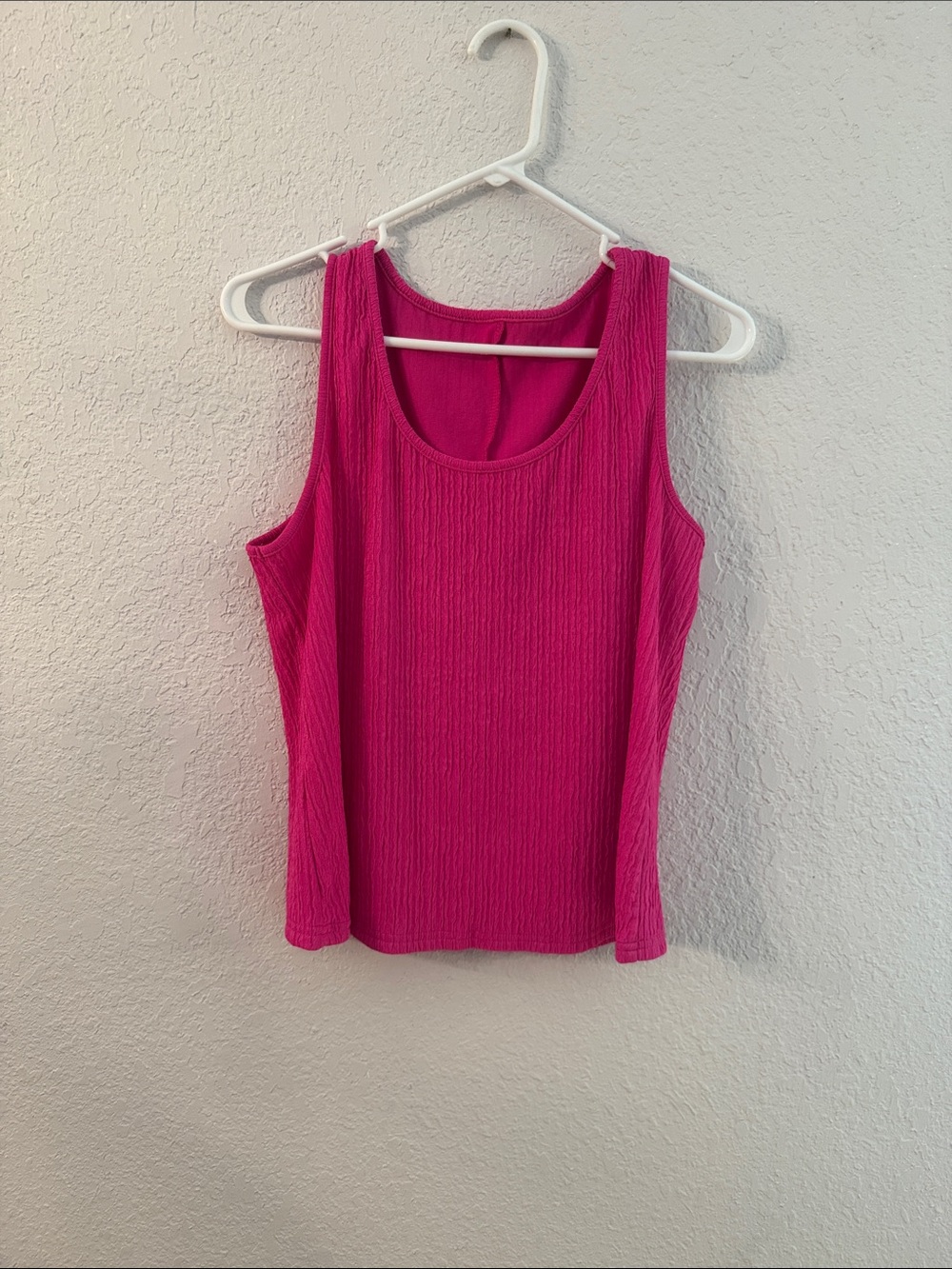 Women’s Fuchsia Ribbed Tank Top